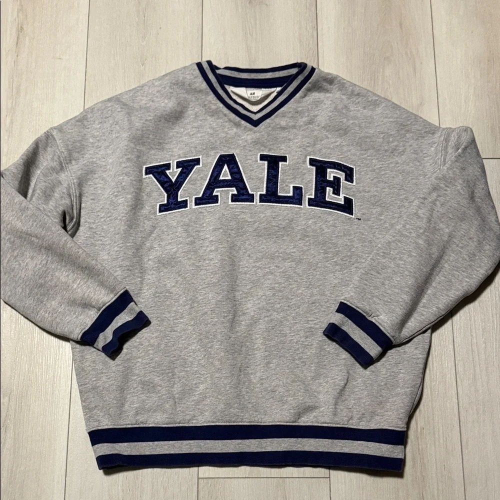 H & M Kid’s Yale University Grey V-Neck Pullover Sweater with Navy Trim